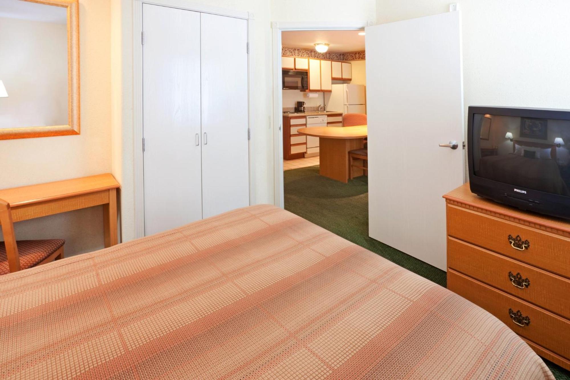 Candlewood Suites Tyler By Ihg Exterior photo